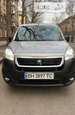 Грузовой фургон Peugeot Partner 2016 в Николаеве