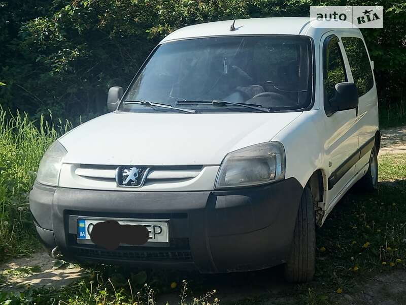 Мінівен Peugeot Partner 2004 в Чернівцях