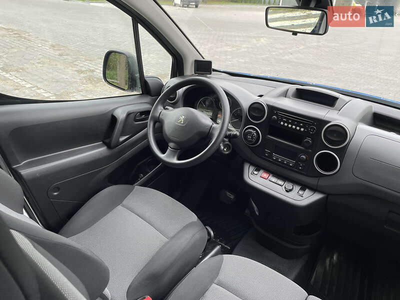 Мінівен Peugeot Partner 2017 в Хмельницькому