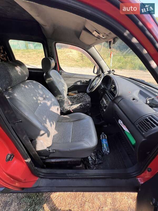 Минивэн Peugeot Partner 1998 в Покровске