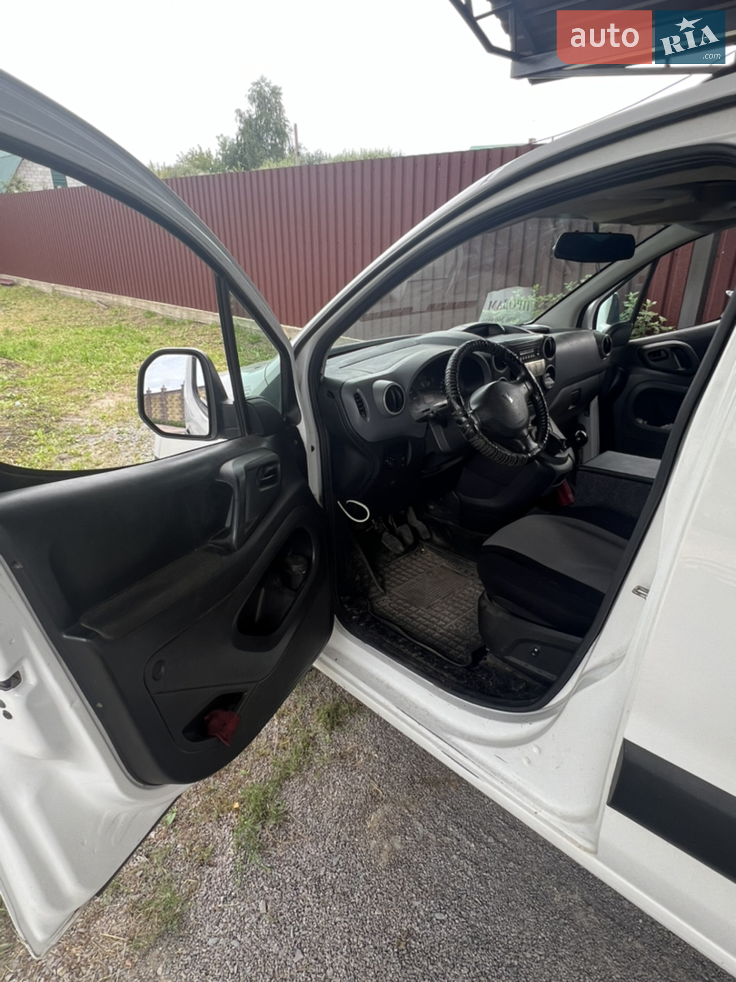 2010 Peugeot Partner - мініатюра 5