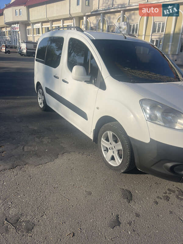 Мінівен Peugeot Partner 2013 в Тернополі