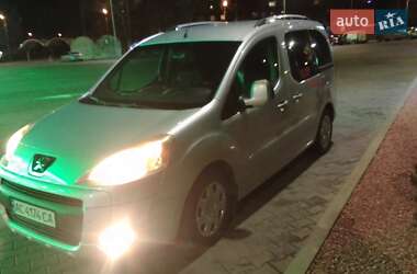 Минивэн Peugeot Partner 2011 в 