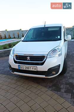 Вантажний фургон Peugeot Partner 2017 в 