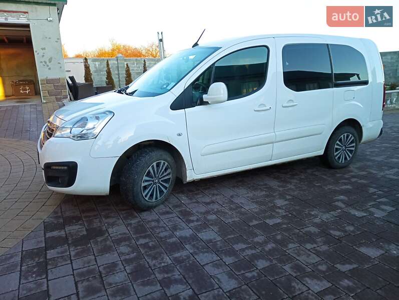 Вантажний фургон Peugeot Partner 2017 в Тернополі фото 8 Вантажний фургон Peugeot Partner 2017 в Тернополі