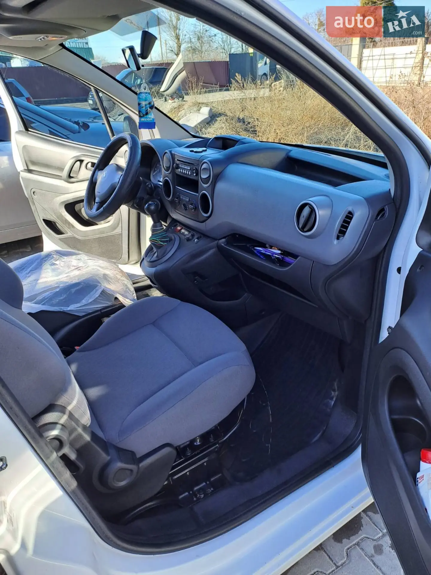 2016 Peugeot Partner - мініатюра 8