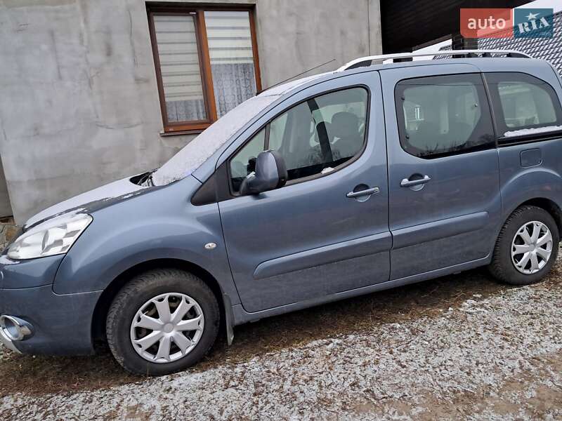 Минивэн Peugeot Partner 2011 в Сарнах