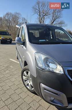 Минивэн Peugeot Partner 2016 в 