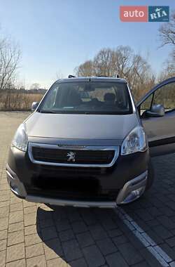 Минивэн Peugeot Partner 2016 в 