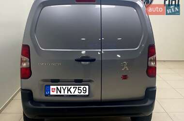 Грузовой фургон Peugeot Partner 2025 в 
