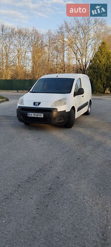 Грузовой фургон Peugeot Partner 2009 в 