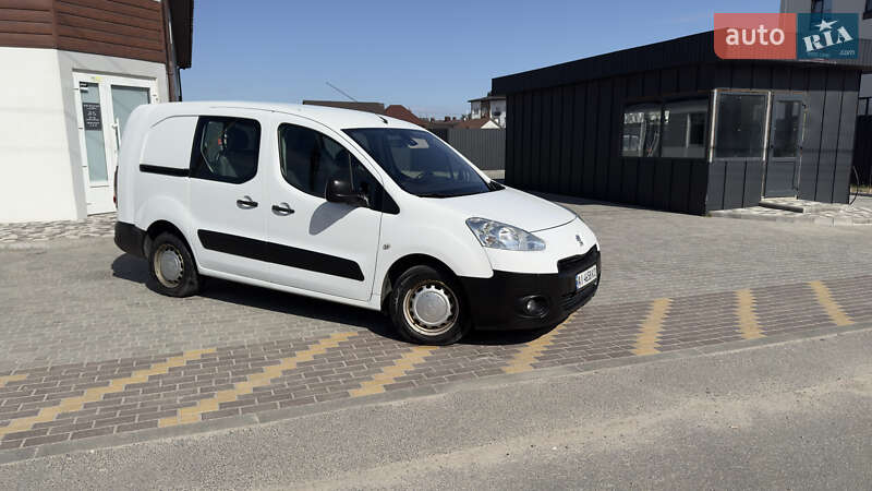 Минивэн Peugeot Partner 2012 в 