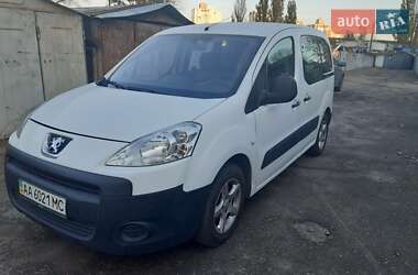 Мінівен Peugeot Partner 2009 в Києві