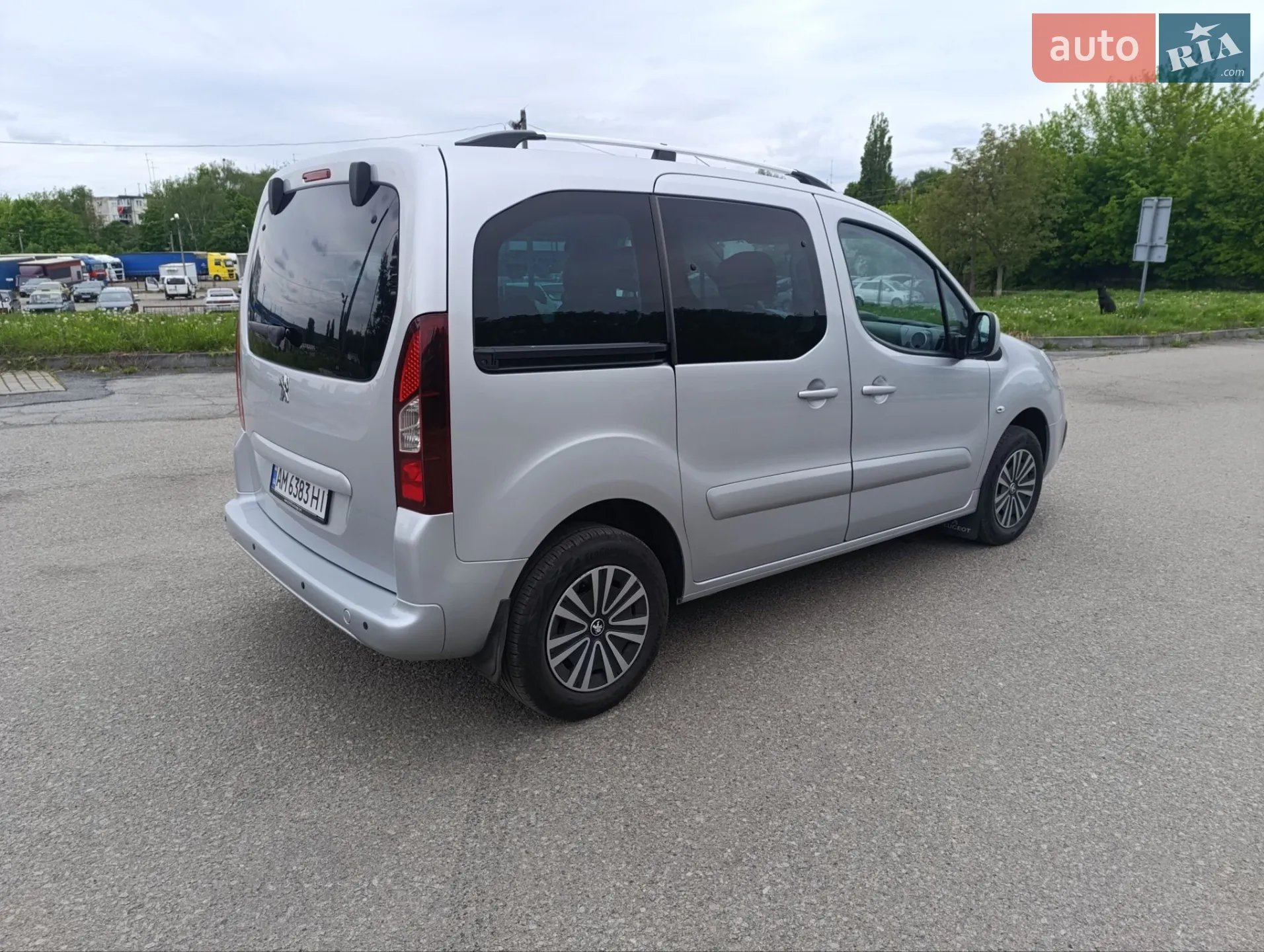 2017 Peugeot Partner - мініатюра 9