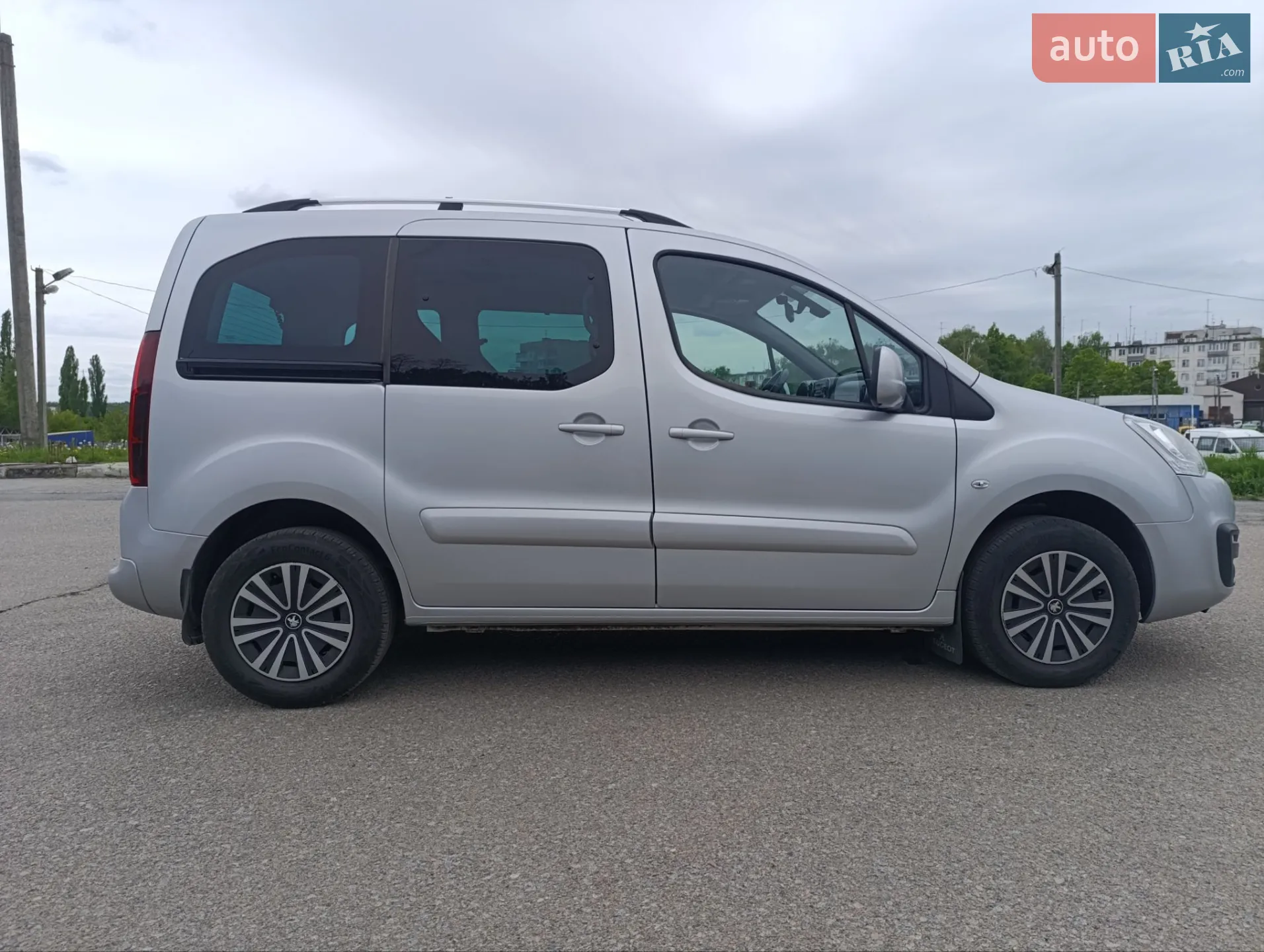 2017 Peugeot Partner - мініатюра 12