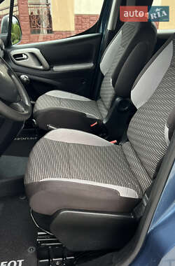 Минивэн Peugeot Partner 2011 в 