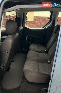 Минивэн Peugeot Partner 2011 в 