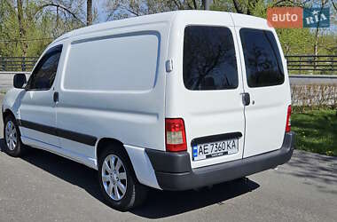 Вантажний фургон Peugeot Partner 2012 в 