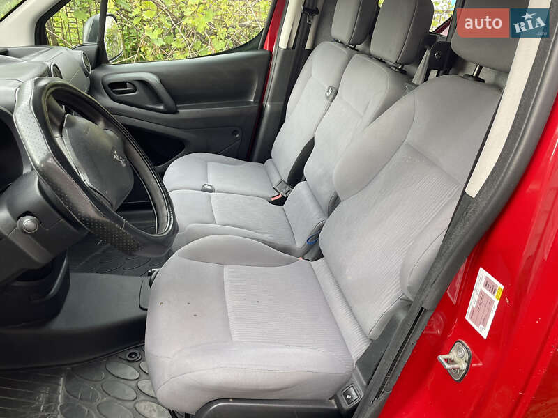 Вантажний фургон Peugeot Partner 2013 в Володимирі фото 23 Вантажний фургон Peugeot Partner 2013 в Володимирі