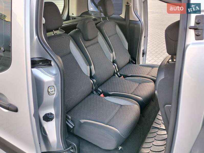 Мінівен Peugeot Partner 2015 в Одесі