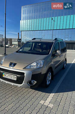 Мінівен Peugeot Partner 2011 в Львові
