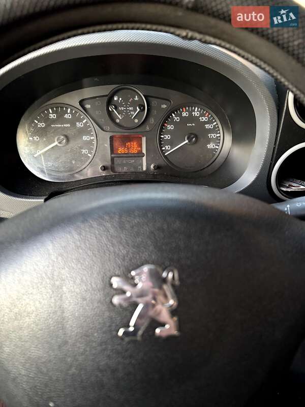 Минивэн Peugeot Partner 2008 в Сколе фото 3 Минивэн Peugeot Partner 2008 в Сколе