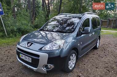 Мінівен Peugeot Partner 2011 в Житомирі
