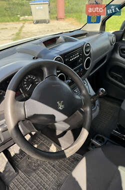 Минивэн Peugeot Partner 2017 в 