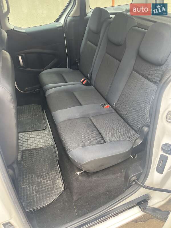 Минивэн Peugeot Partner 2012 в Кременце