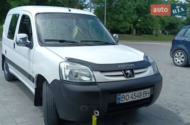 Мінівен Peugeot Partner 2004 в Заліщиках