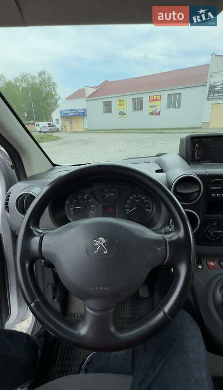 Грузовой фургон Peugeot Partner 2012 в Бердичеве