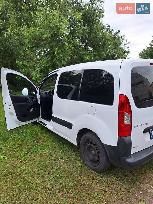 Мінівен Peugeot Partner 2011 в Дубні