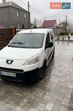 Грузовой фургон Peugeot Partner 2011 в Вышгороде