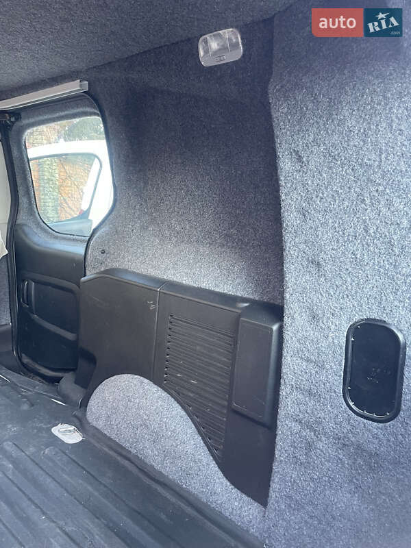 Мінівен Peugeot Partner 2017 в Хмельницькому