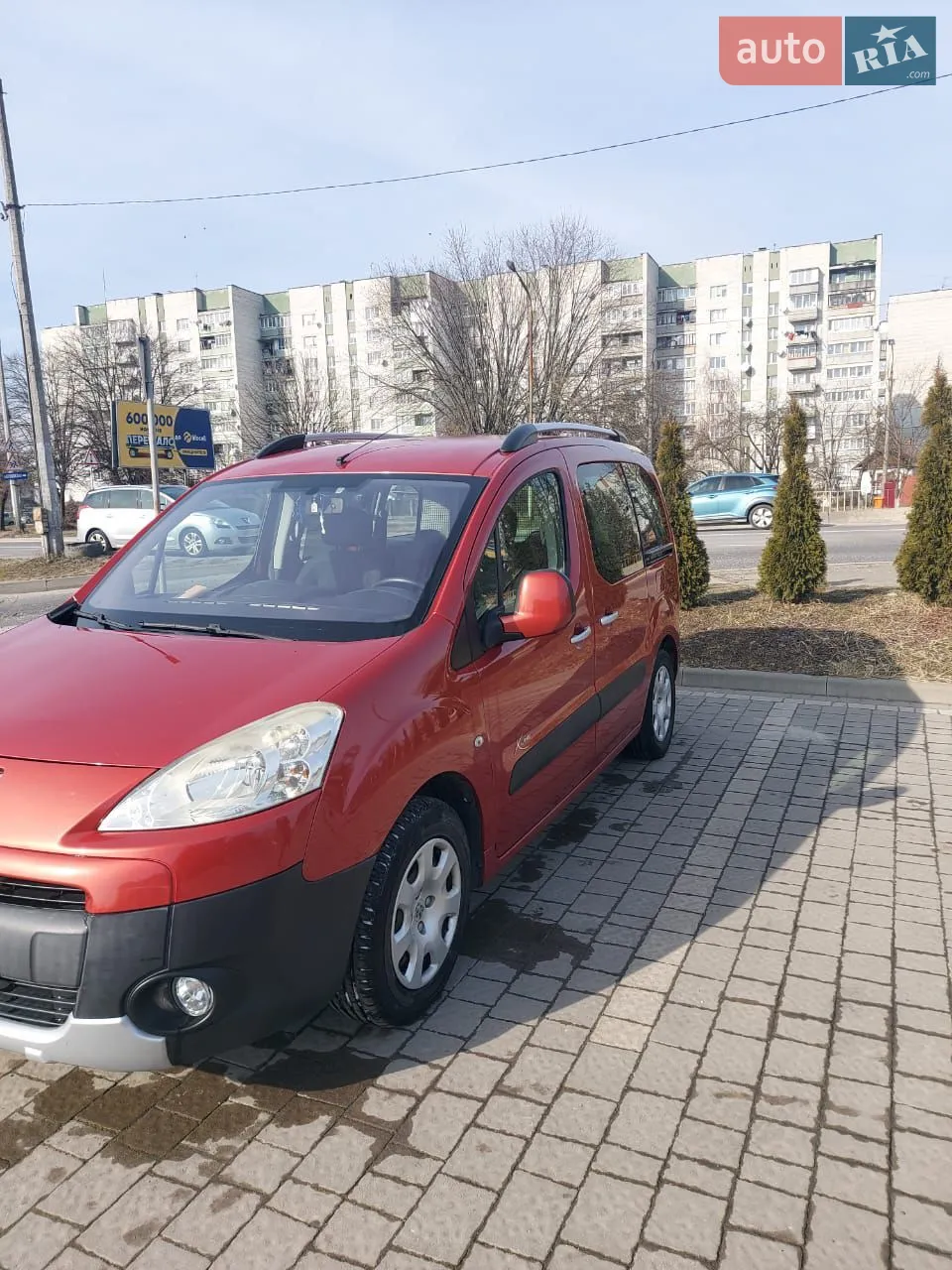 2010 Peugeot Partner - мініатюра 13