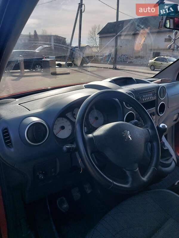 Минивэн Peugeot Partner 2010 в Дрогобыче фото 6 Минивэн Peugeot Partner 2010 в Дрогобыче