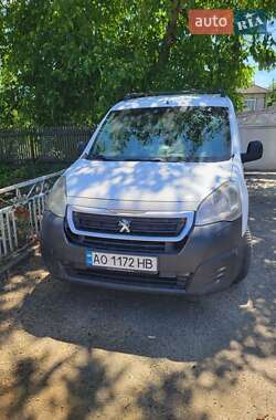 Вантажний фургон Peugeot Partner 2016 в Сокирянах