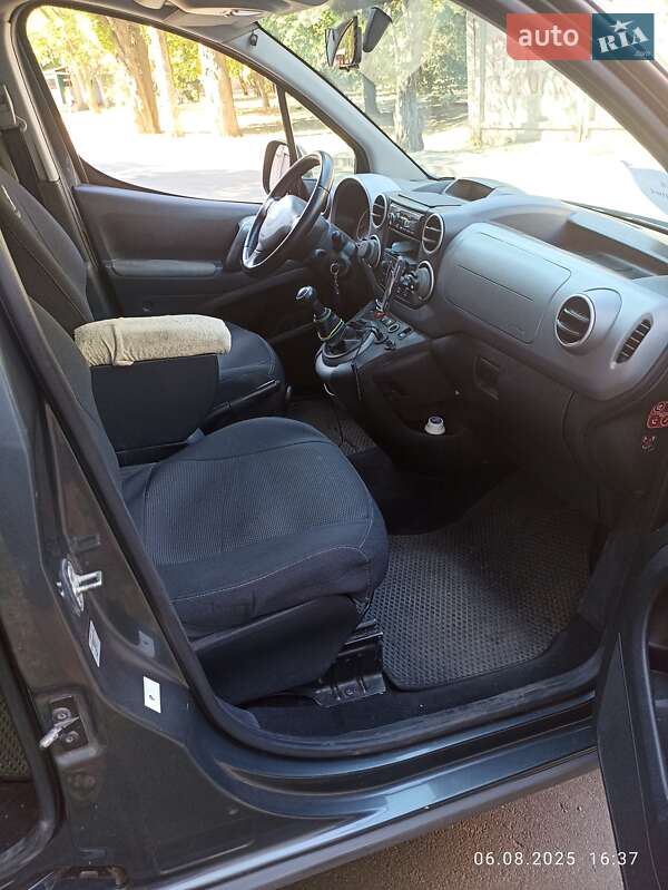 Мінівен Peugeot Partner 2015 в Одесі