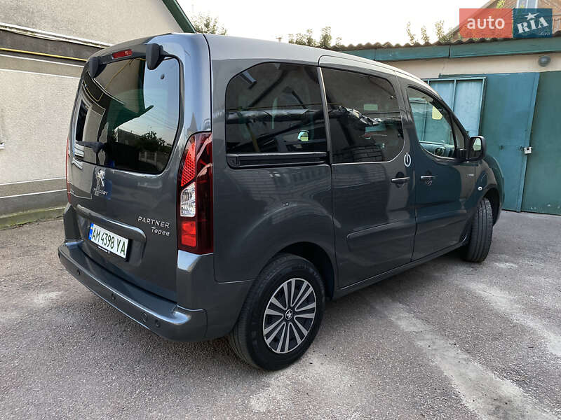 Мінівен Peugeot Partner 2018 в Житомирі