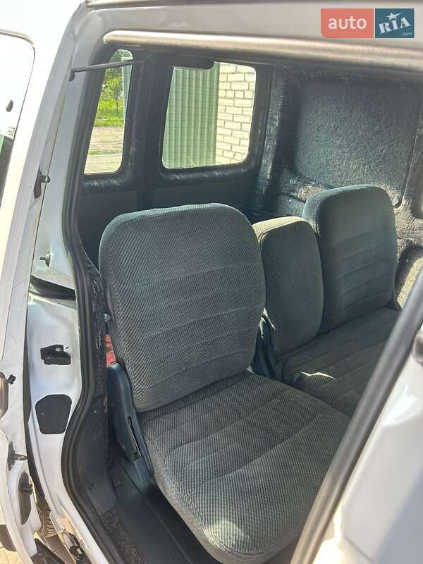 Минивэн Peugeot Partner 2005 в Нововолынске