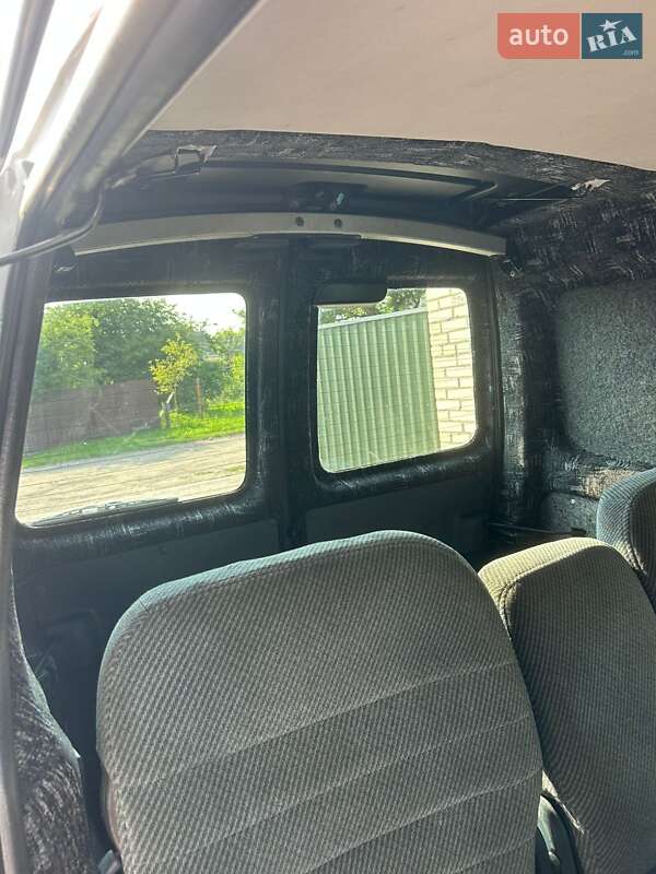 Минивэн Peugeot Partner 2005 в Нововолынске