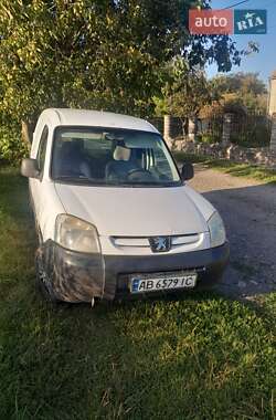 Вантажний фургон Peugeot Partner 2004 в Козятині