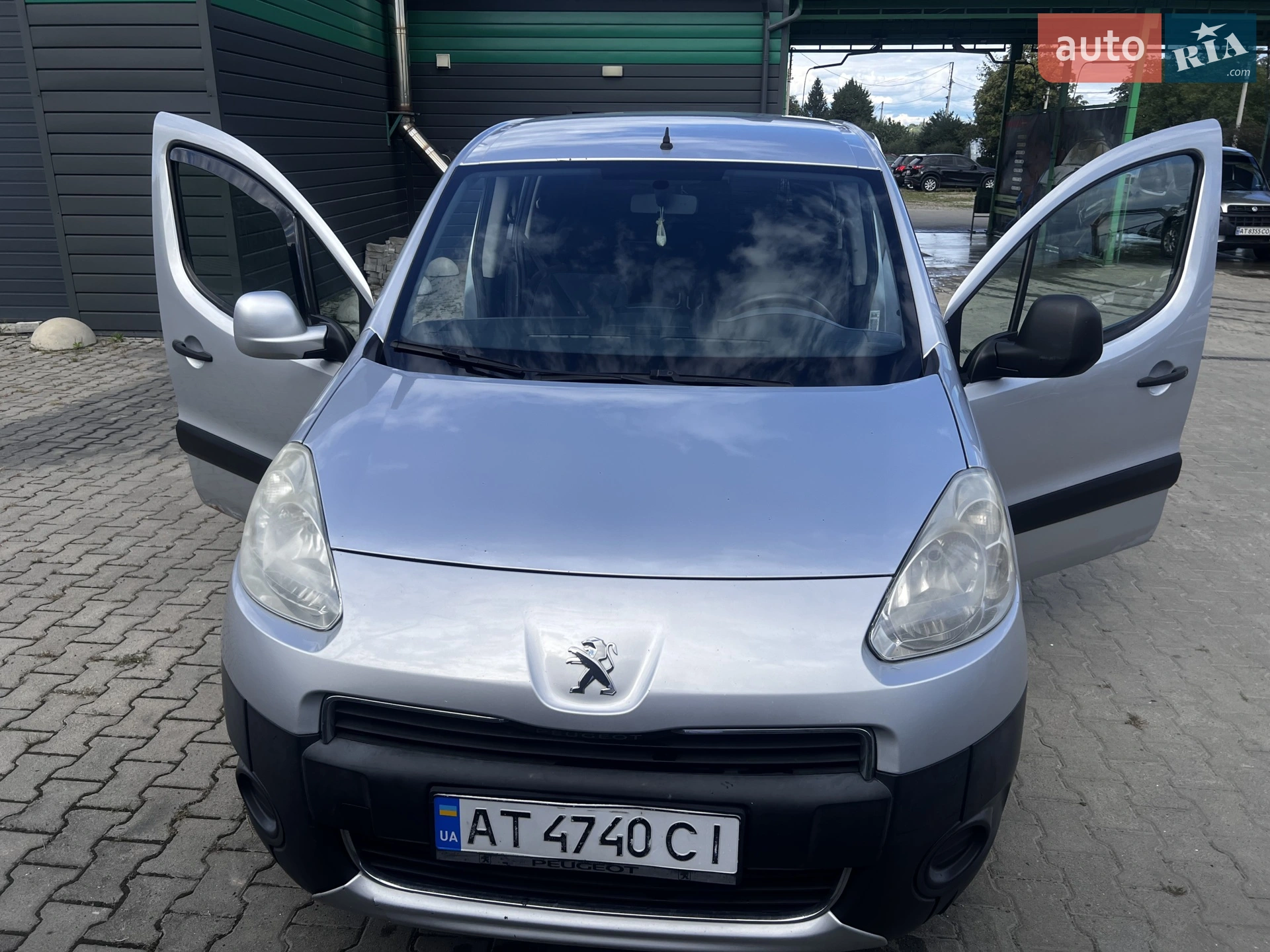 2012 Peugeot Partner - мініатюра 2