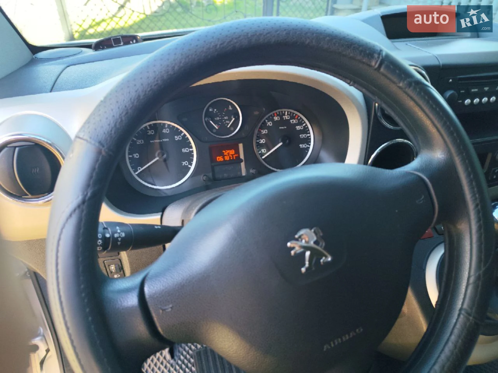 2014 Peugeot Partner - мініатюра 17