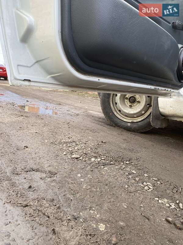 Другие грузовики Peugeot Partner 2011 в Харькове