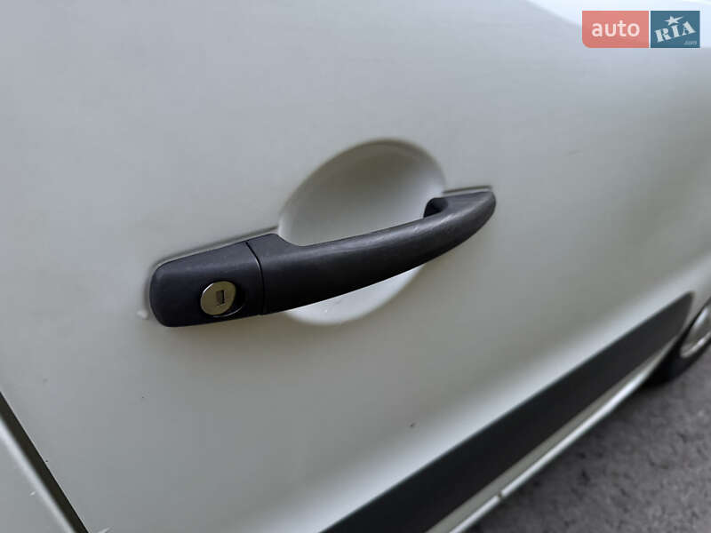 Минивэн Peugeot Partner 2012 в Ивано-Франковске