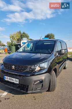 Вантажний фургон Peugeot Partner 2020 в Києві