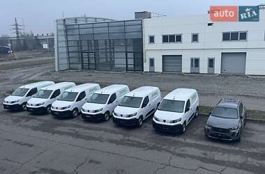Грузопассажирский фургон Peugeot Partner 2024 в 