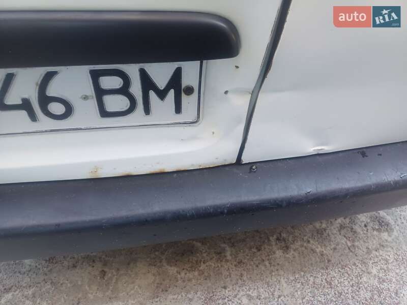 Мінівен Peugeot Partner 2005 в Львові фото 4 Мінівен Peugeot Partner 2005 в Львові