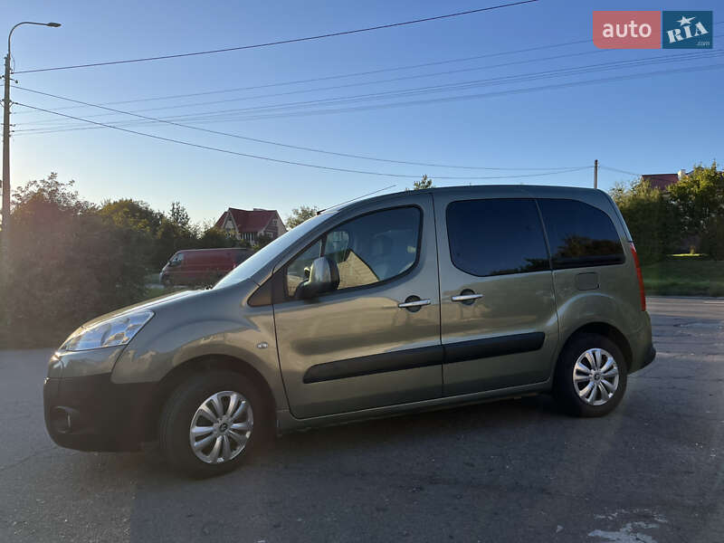Минивэн Peugeot Partner 2011 в Ровно